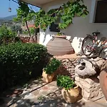 Hébergement de vacances Pontinos Míloi